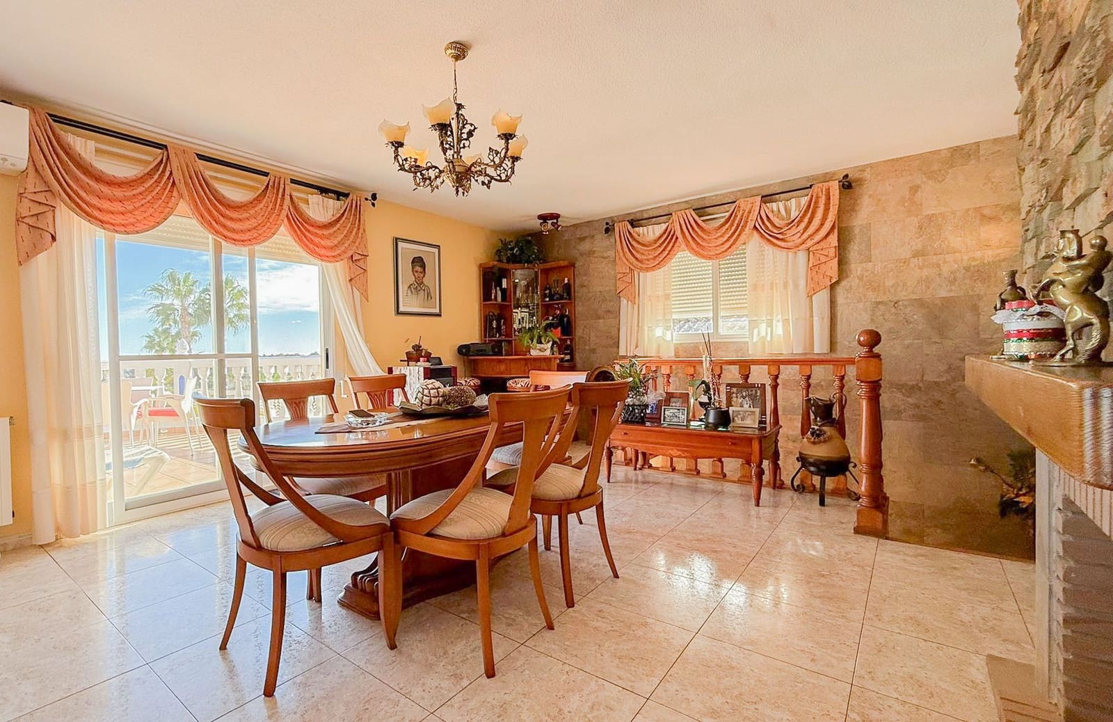 3 Zimmer Villa zu verkaufen in La Nucia mit Pool Garage - 530.000 € (Ref: 9328486)