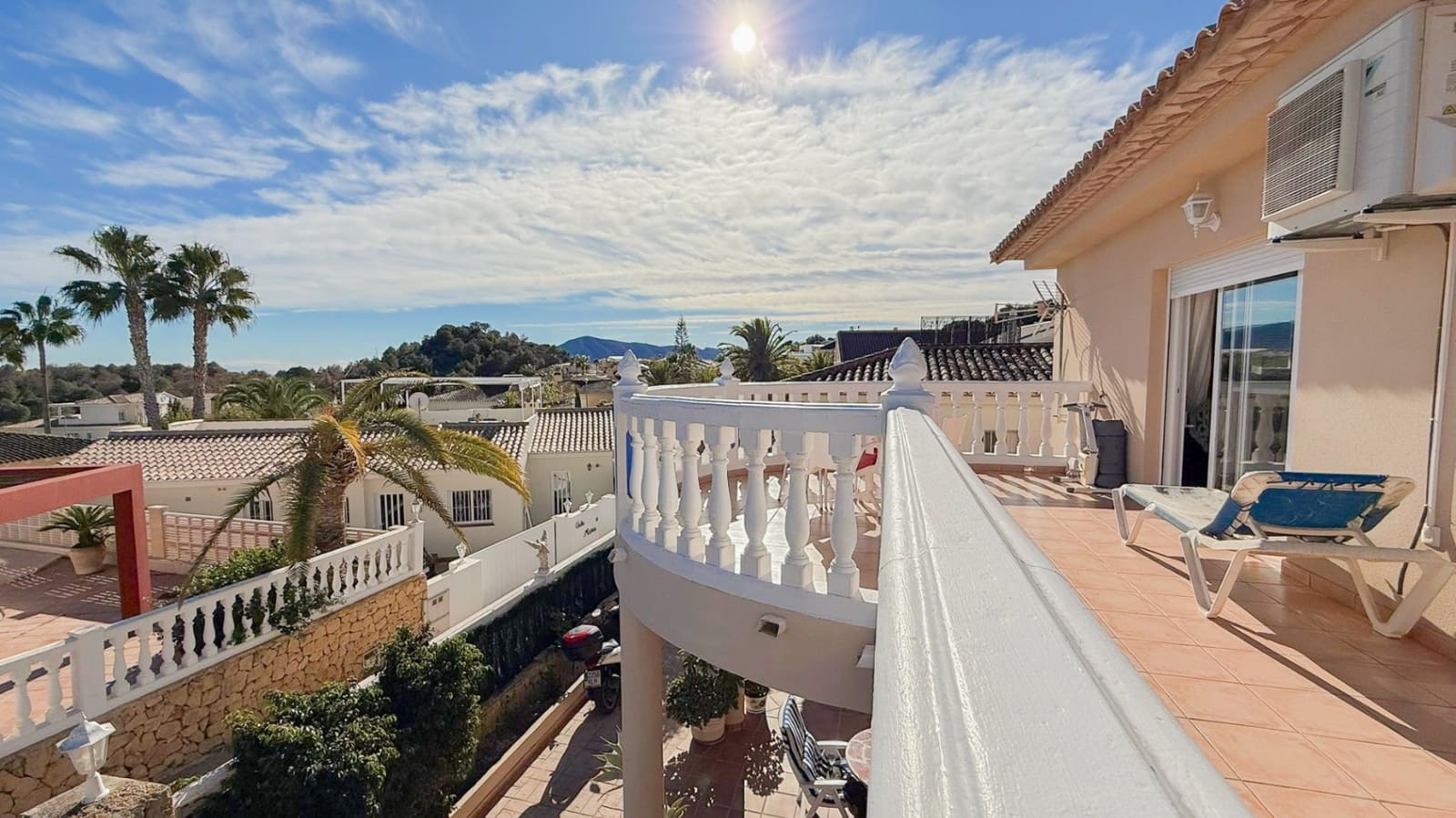 3 Zimmer Villa zu verkaufen in La Nucia mit Pool Garage - 530.000 € (Ref: 9328486)