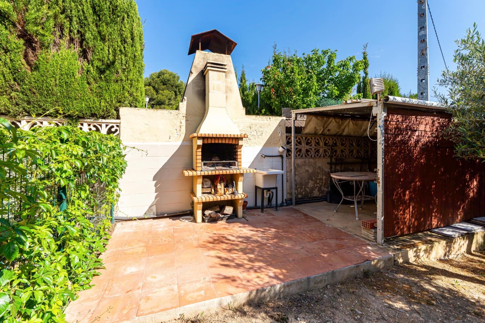 4 makuuhuone Huvila myytävänä paikassa La Nucia mukana uima-altaan 
autotalli - 645 000 € (Ref: 9328488)