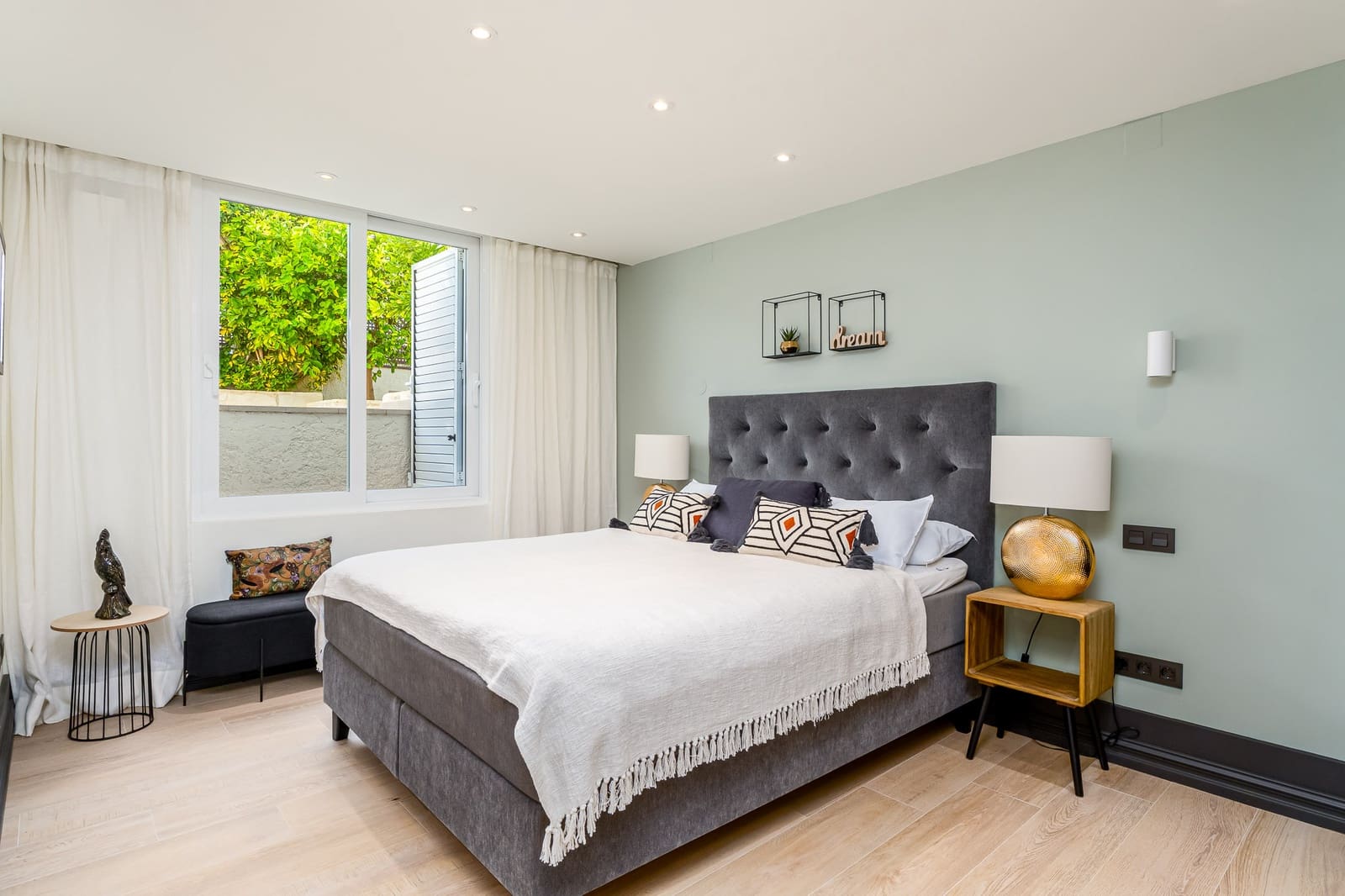 6 Zimmer Villa zu verkaufen in La Nucia mit Pool Garage - 1.800.000 € (Ref: 9328492)