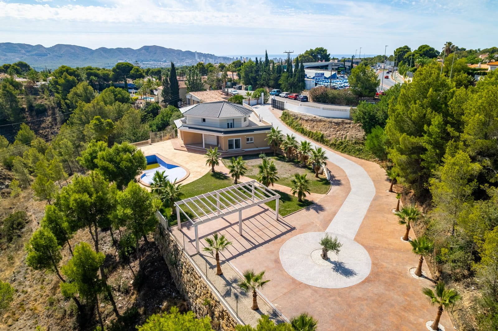 4 chambre Villa/Maison à vendre à La Nucia avec garage - 750 000 € (Ref: 9328494)