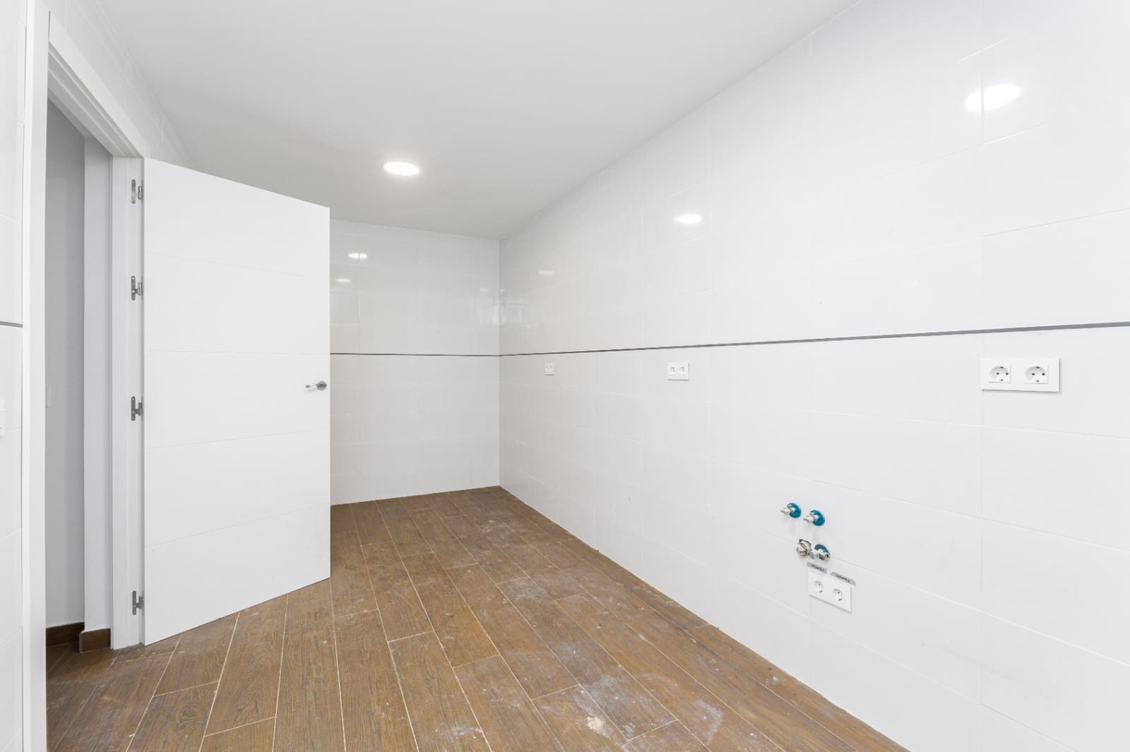 4 chambre Villa/Maison à vendre à La Nucia avec piscine garage - 950 000 € (Ref: 9328495)