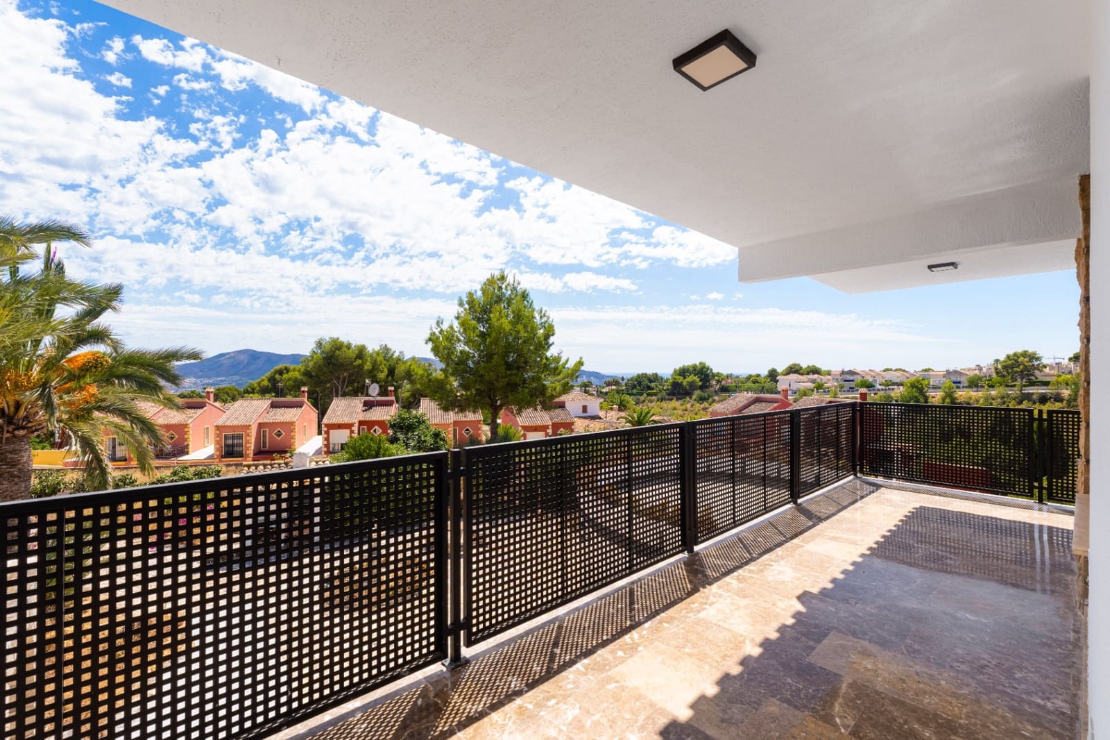 4 chambre Villa/Maison à vendre à La Nucia avec piscine garage - 950 000 € (Ref: 9328495)