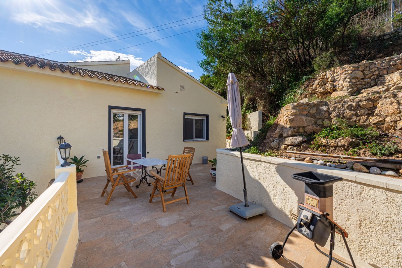 4 bedroom Villa for sale in La Nucia with pool garage - € 490,000 (Ref: 9328496)