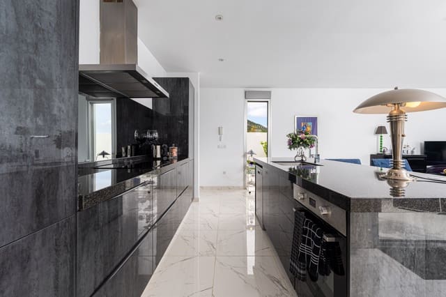 2 bedroom Villa for sale in Polop with pool garage - € 530,000 (Ref: 9328505)