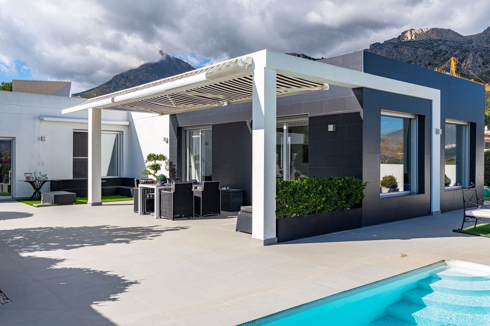 2 chambre Villa/Maison à vendre à Polop avec piscine garage - 530 000 € (Ref: 9328505)