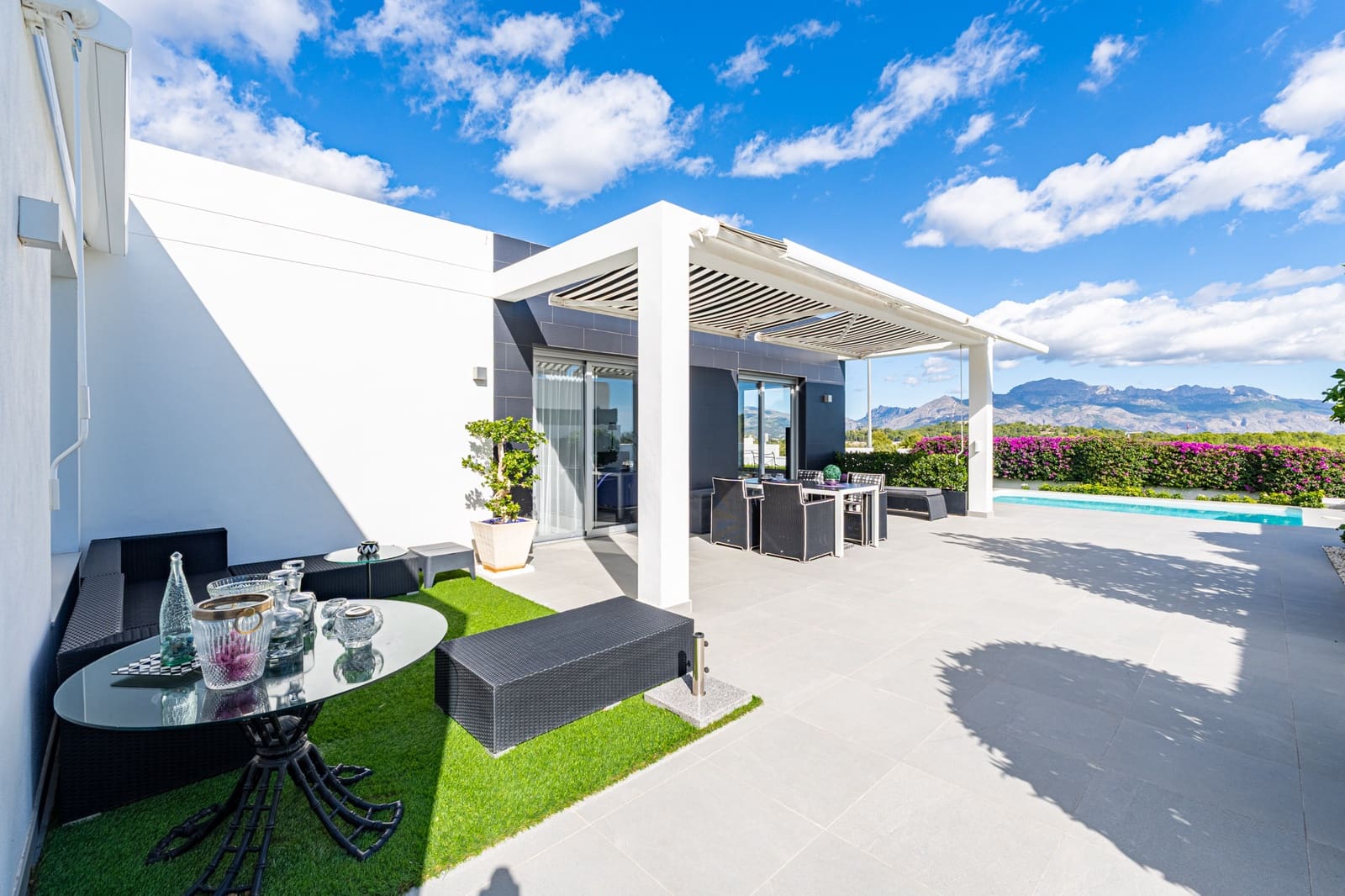 2 chambre Villa/Maison à vendre à Polop avec piscine garage - 530 000 € (Ref: 9328505)