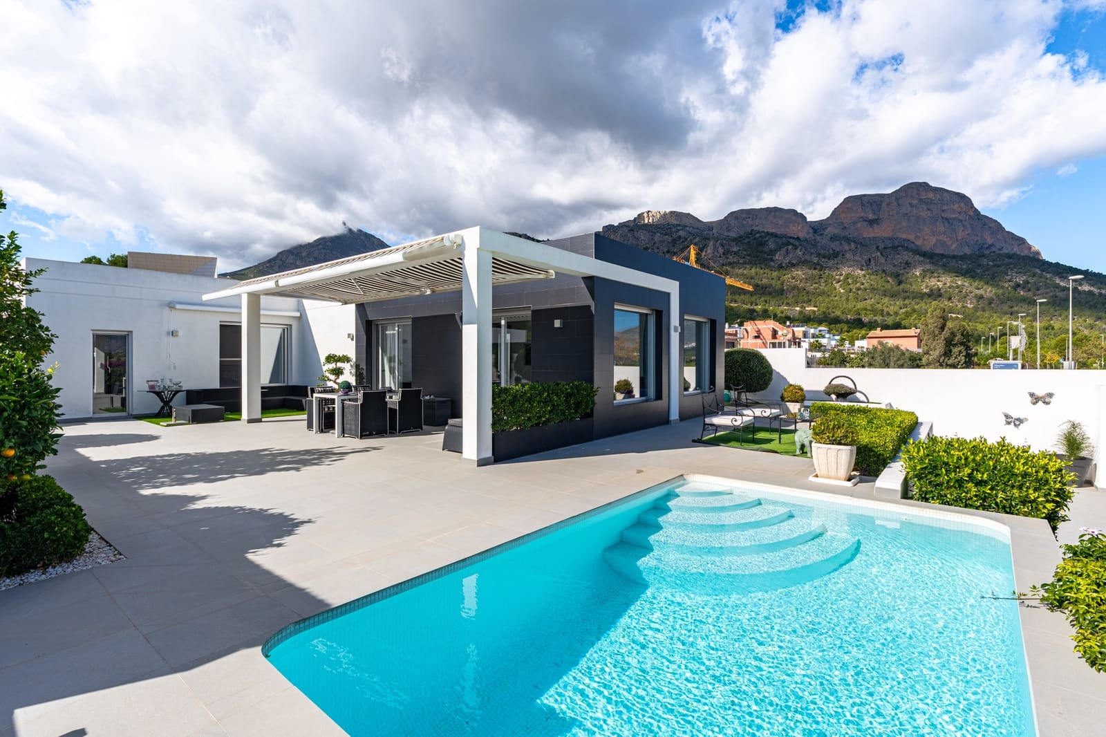 2 chambre Villa/Maison à vendre à Polop avec piscine garage - 530 000 € (Ref: 9328505)