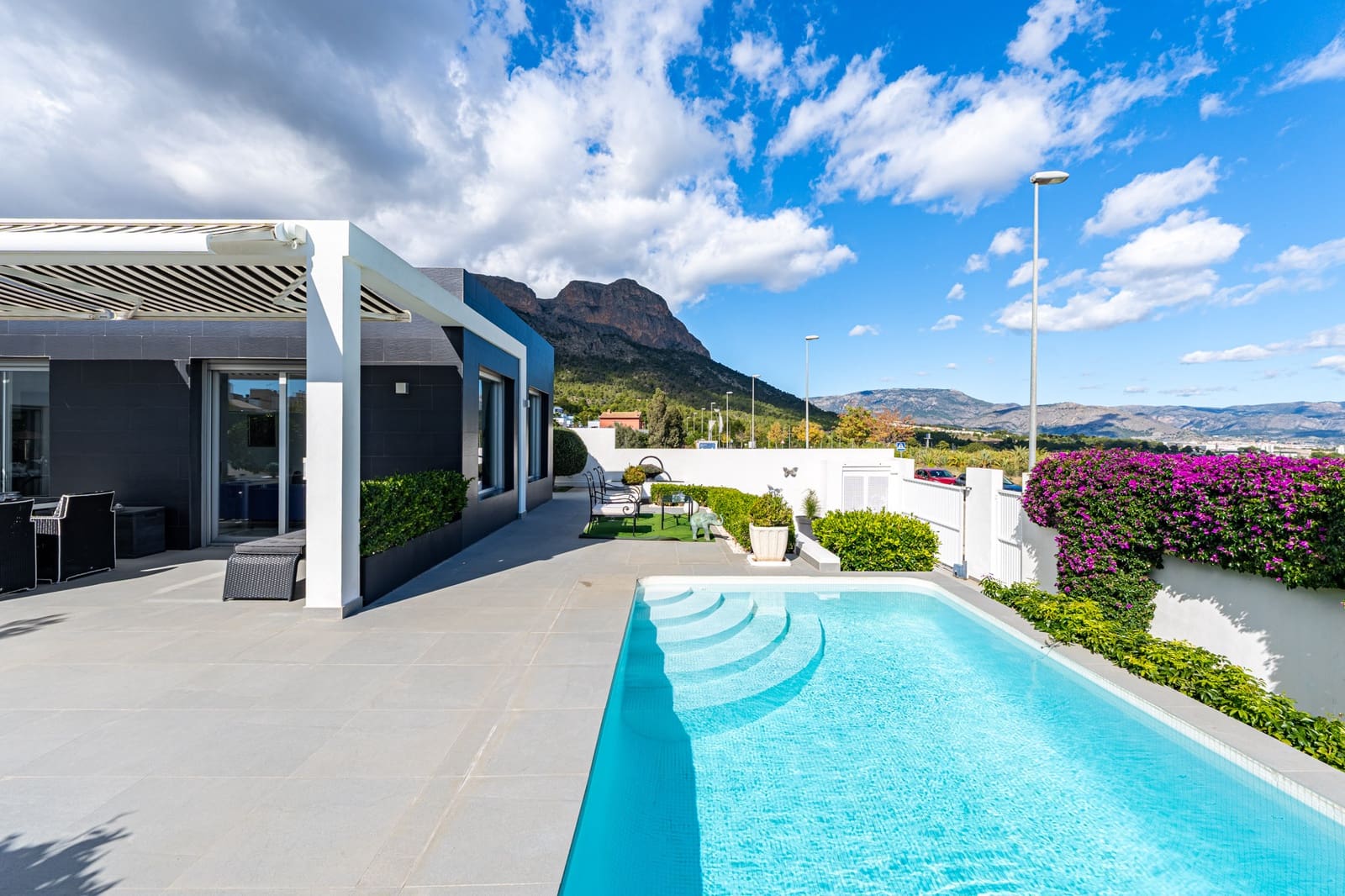 2 chambre Villa/Maison à vendre à Polop avec piscine garage - 530 000 € (Ref: 9328505)