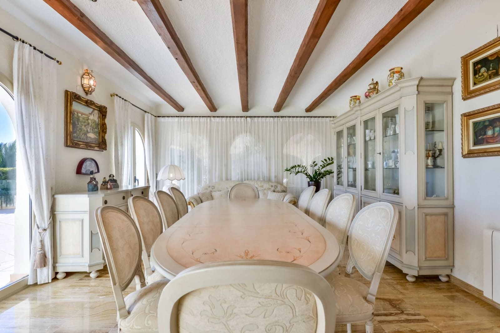 6 bedroom Villa for sale in Altea with pool garage - € 2,930,000 (Ref: 9328506)