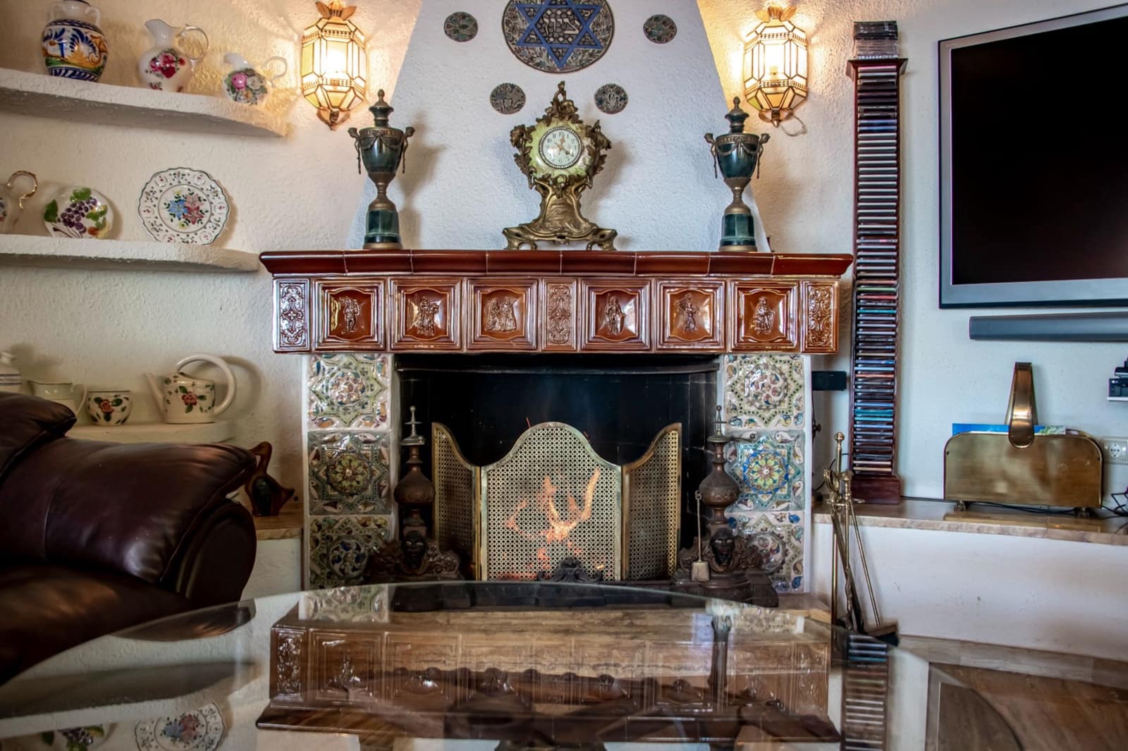 6 bedroom Villa for sale in Altea with pool garage - € 2,930,000 (Ref: 9328506)