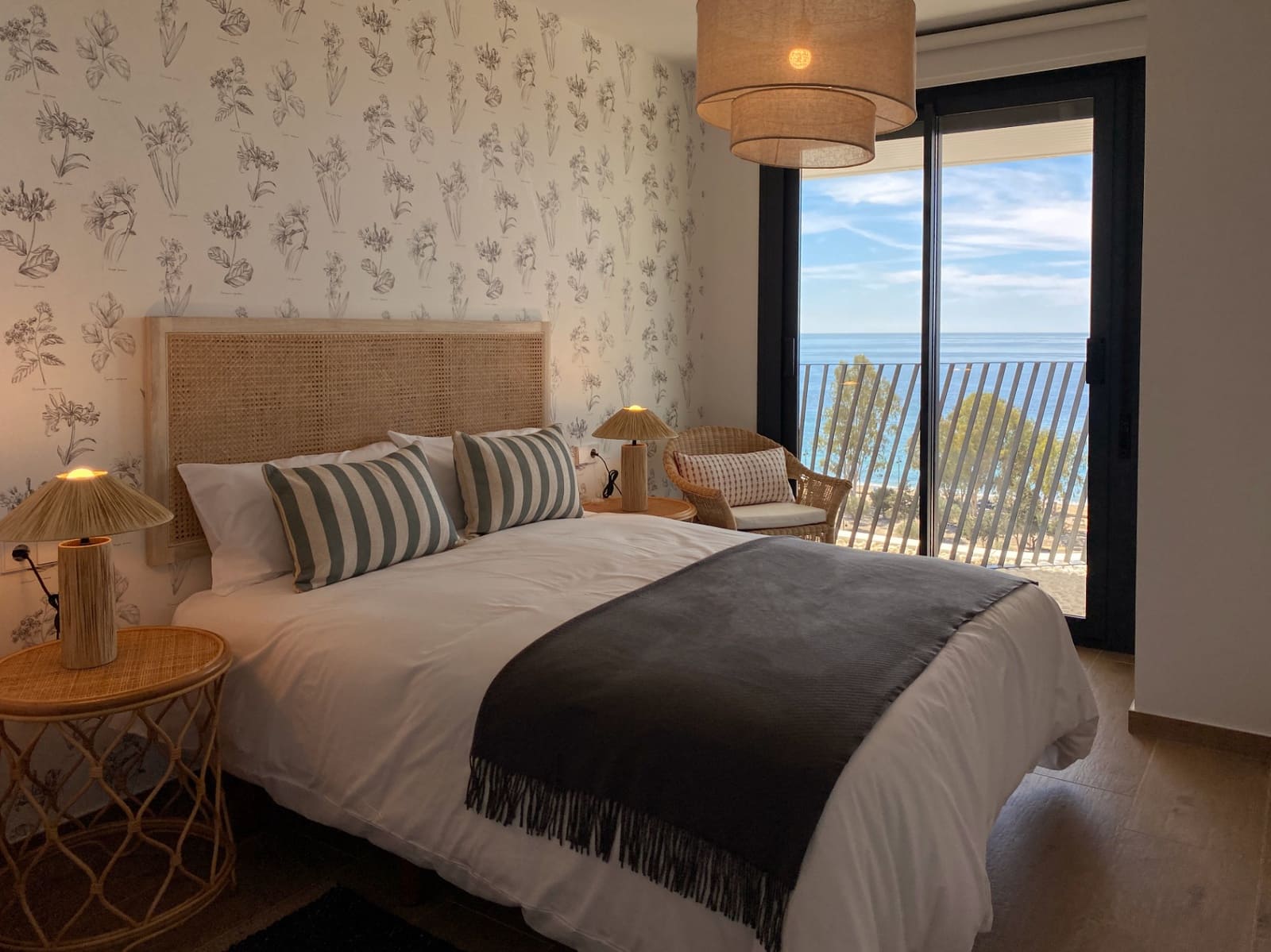 2 bedroom Apartment for sale in La Villajoyosa / Vila Joiosa with pool garage - € 376,000 (Ref: 9328509)