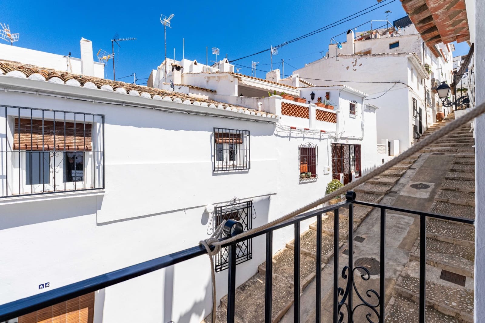5 bedroom Townhouse for sale in Altea - € 365,000 (Ref: 9328515)