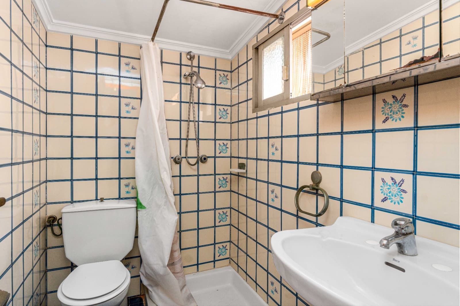 5 bedroom Townhouse for sale in Altea - € 365,000 (Ref: 9328515)