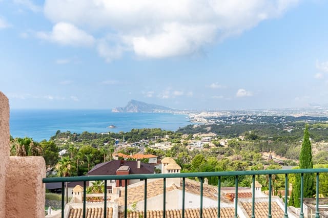 4 slaapkamer Huis te koop in Altea met zwembad garage - € 520.000 (Ref: 9328516)