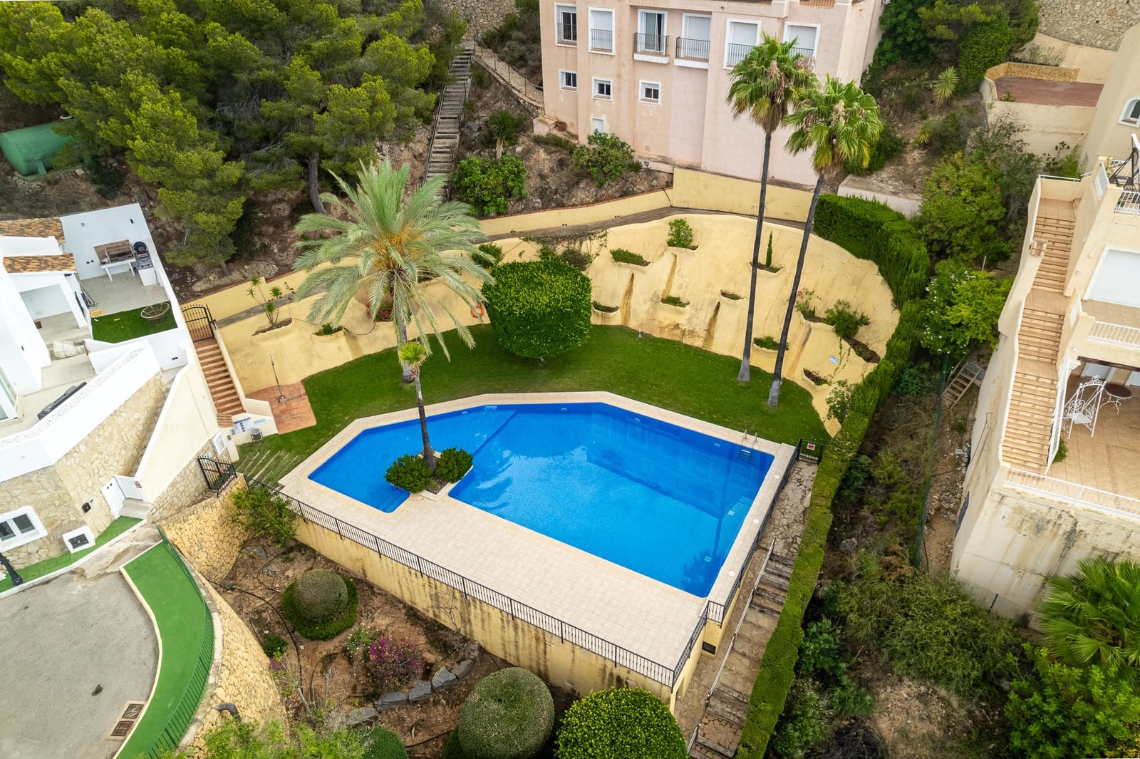 4 slaapkamer Huis te koop in Altea met zwembad garage - € 520.000 (Ref: 9328516)