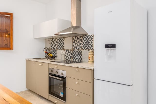 2 bedroom Townhouse for sale in Altea - € 340,000 (Ref: 9328517)