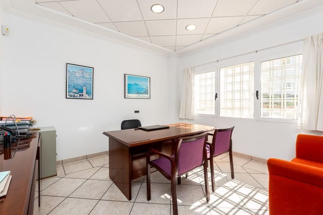 1 bedroom Office for sale in Altea - € 350,000 (Ref: 9328519)
