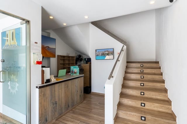 13 bedroom Hotel for sale in Alfaz del Pi / L'Alfàs del Pi with pool - € 1,850,000 (Ref: 9328520)