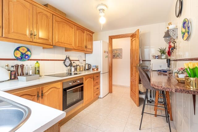 3 soveværelse Lejlighed til salg i Altea med garage - € 430.000 (Ref: 9331715)