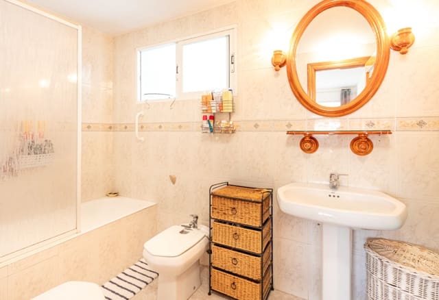 3 soveværelse Lejlighed til salg i Altea med garage - € 430.000 (Ref: 9331715)