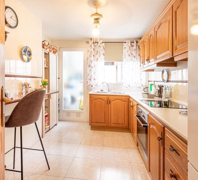 3 soveværelse Lejlighed til salg i Altea med garage - € 430.000 (Ref: 9331715)