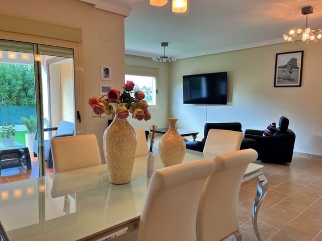 Chalet de 4 habitaciones en Calpe / Calp en venta con piscina garaje - 899.500 € (Ref: 9335380)