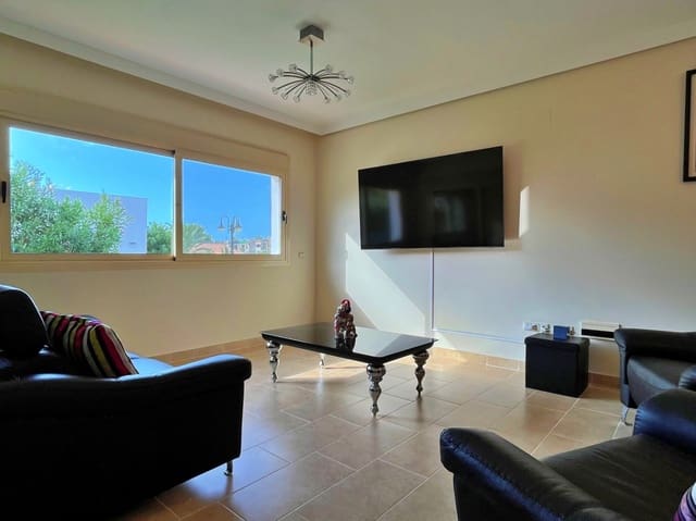 Chalet de 4 habitaciones en Calpe / Calp en venta con piscina garaje - 899.500 € (Ref: 9335380)