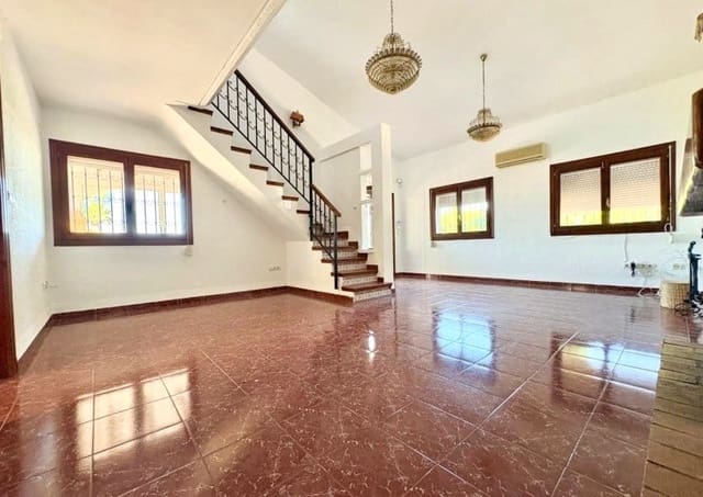 4 bedroom Villa for sale in Dénia with pool garage - € 490,000 (Ref: 9340172)