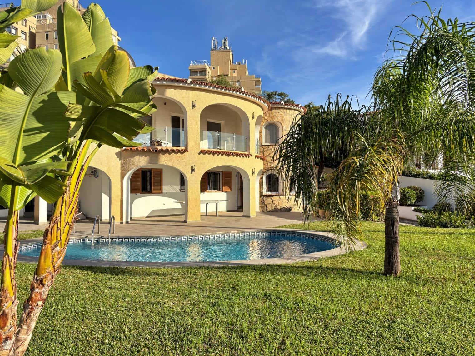4 Zimmer Villa zu verkaufen in Moraira mit Pool Garage - 1.950.000 € (Ref: 9347805)