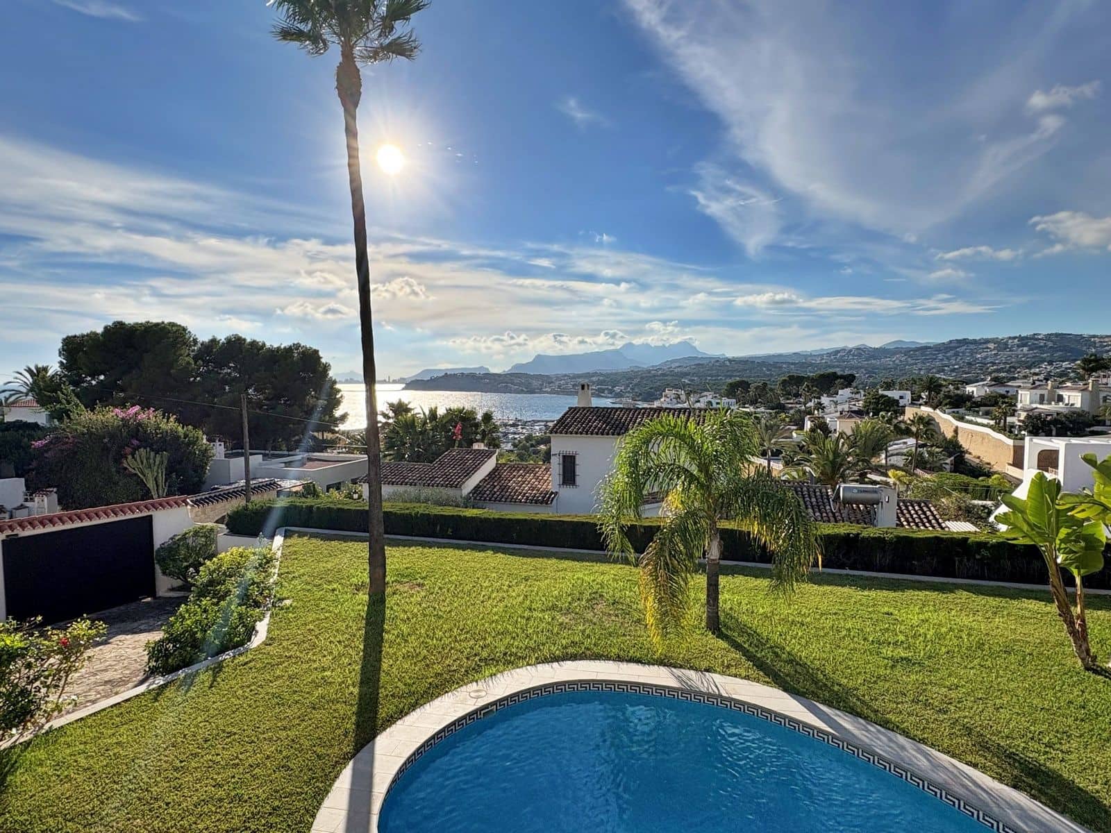 4 Zimmer Villa zu verkaufen in Moraira mit Pool Garage - 1.950.000 € (Ref: 9347805)