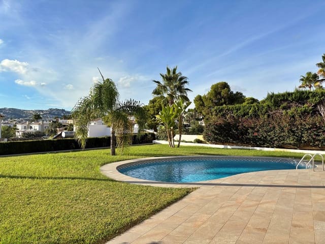 4 Zimmer Villa zu verkaufen in Moraira, Teulada-Moraira mit Pool Garage - 1.950.000 € (Ref: 9347805)