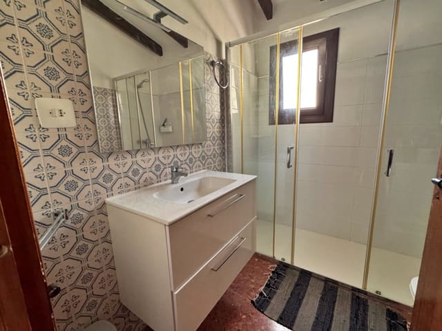 3 soveværelse Villa til leje i Moraira, Teulada-Moraira med swimmingpool garage - € 2.200 (Ref: 9347968)