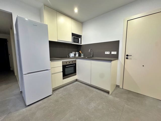 Appartement de 2 chambres à louer à Moraira, Teulada-Moraira - 900 € (Ref: 9357710)