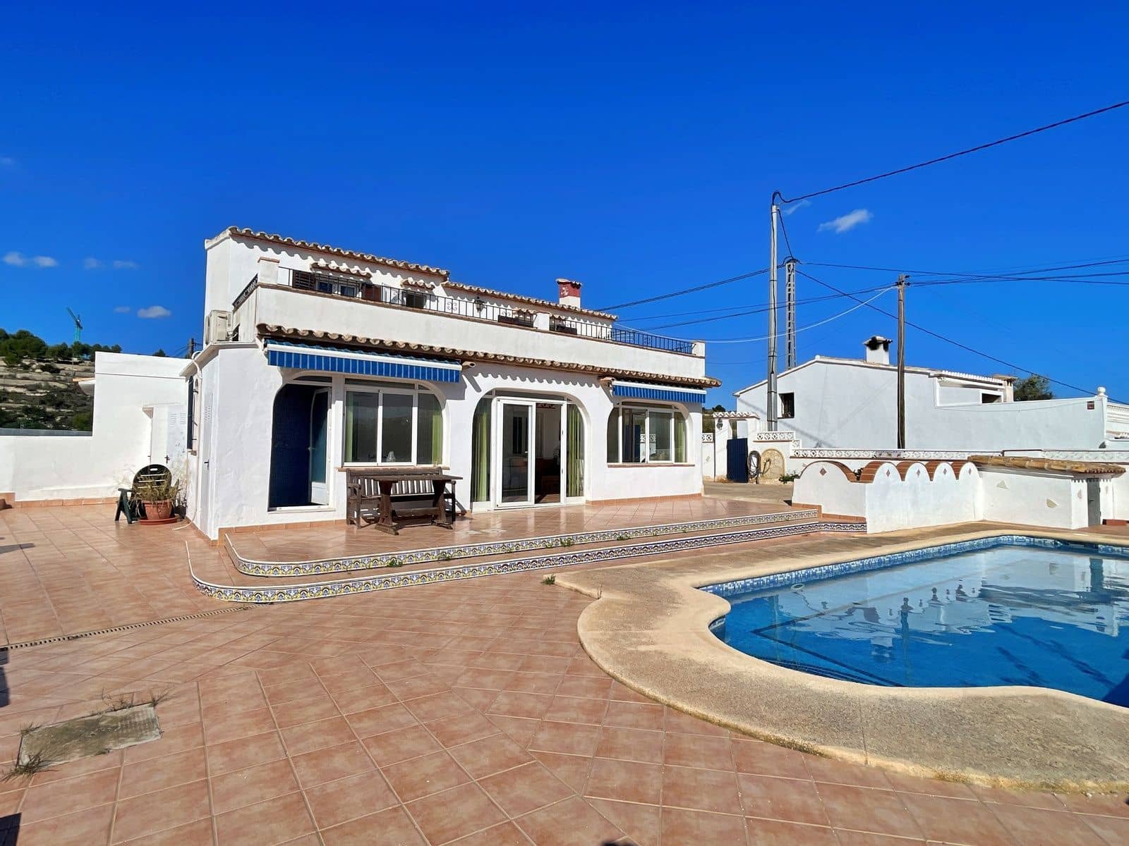 2 bedroom Villa for sale in Teulada with pool garage - € 445,000 (Ref: 9369070)