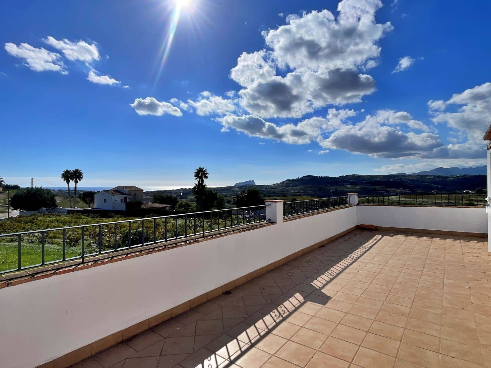 2 bedroom Villa for sale in Teulada with pool garage - € 445,000 (Ref: 9369070)