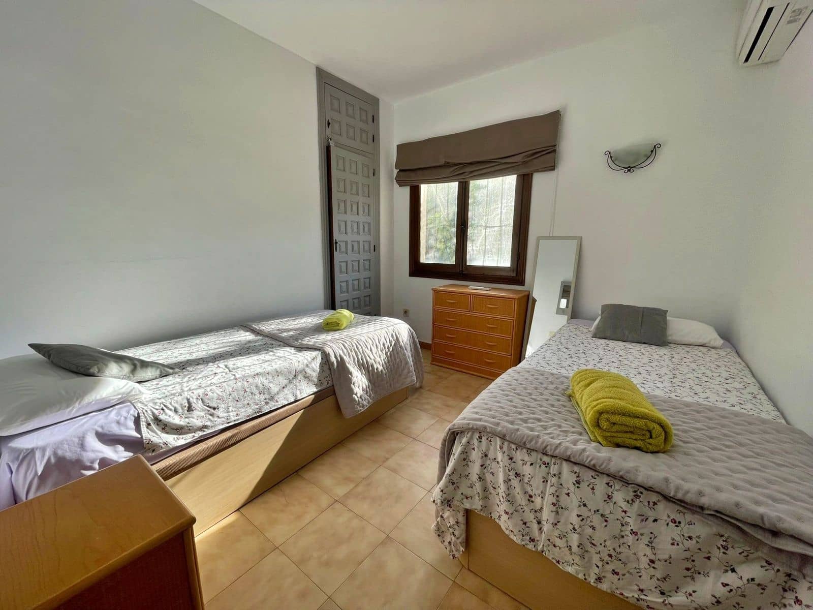 3 sypialnia Willa do wynajęcia w Moraira z basenem garażem - 1 300 € (Ref: 9369071)