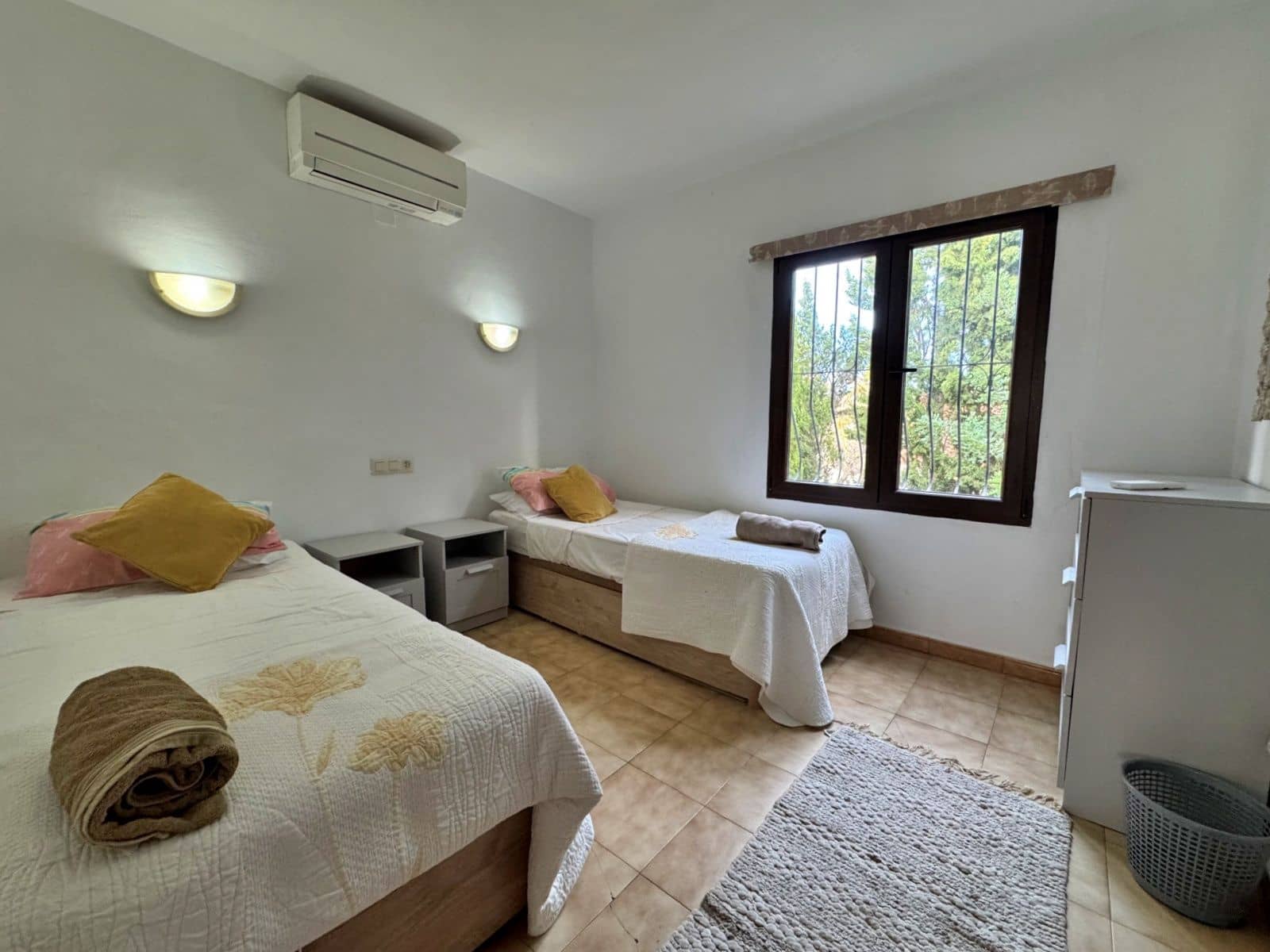 3 sypialnia Willa do wynajęcia w Moraira z basenem garażem - 1 300 € (Ref: 9369071)
