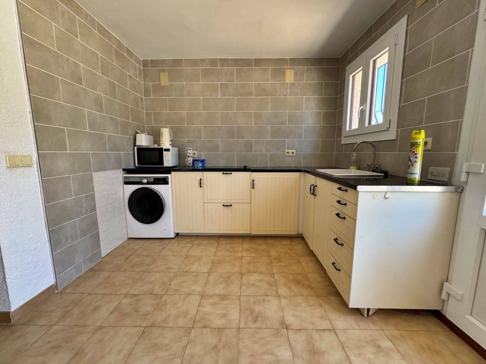 3 sypialnia Willa do wynajęcia w Moraira z basenem garażem - 1 300 € (Ref: 9369071)