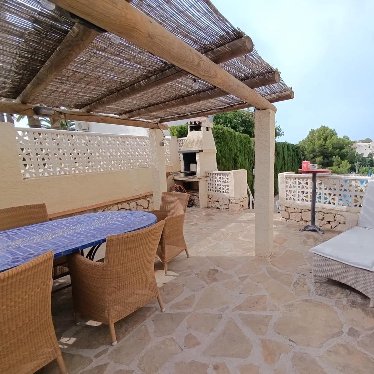4 Zimmer Villa zu verkaufen in Moraira mit Pool Garage - 595.000 € (Ref: 9383523)