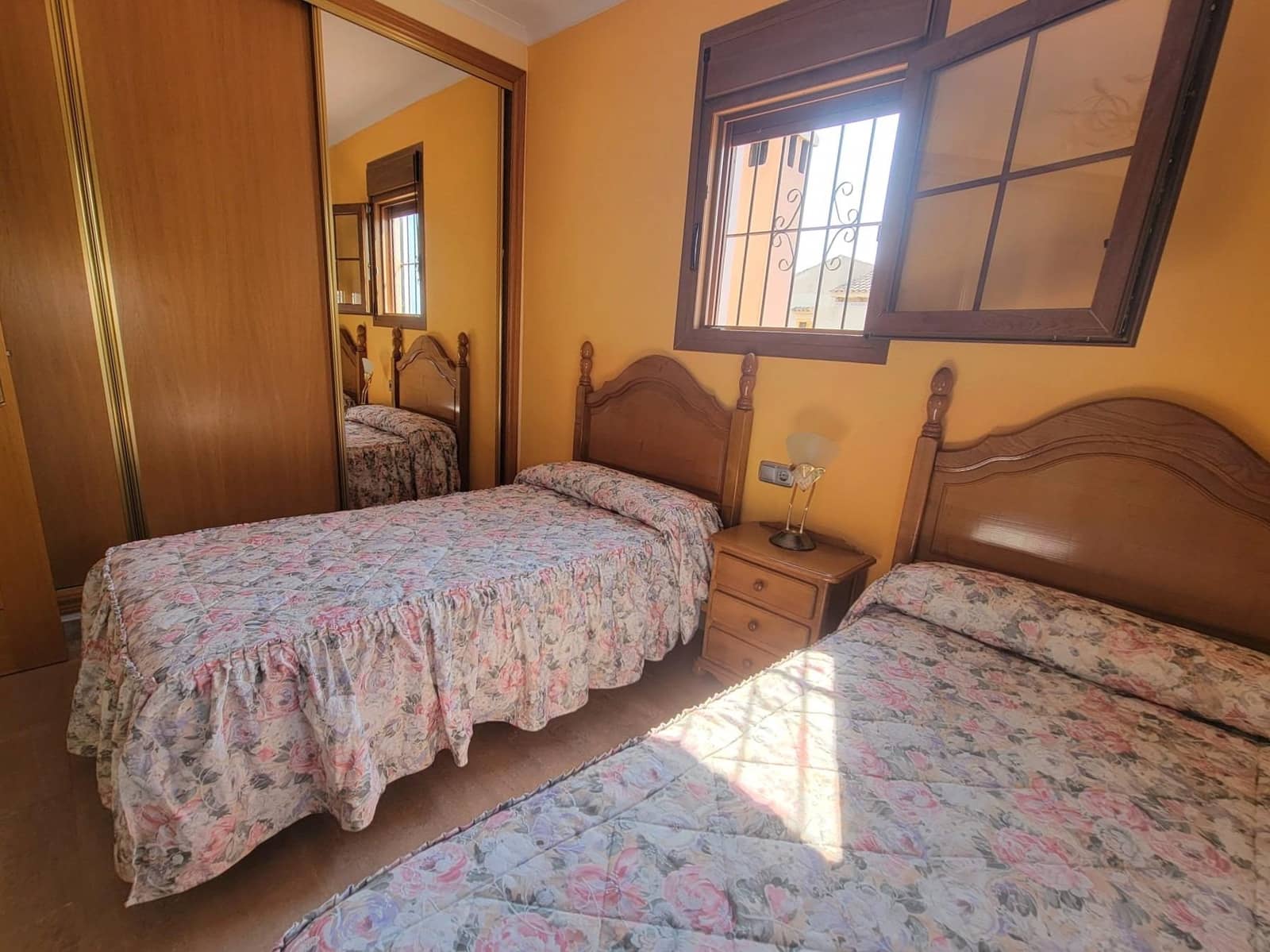 4 slaapkamer Villa te koop in Aguas Nuevas met zwembad garage - € 1.000.000 (Ref: 9394390)