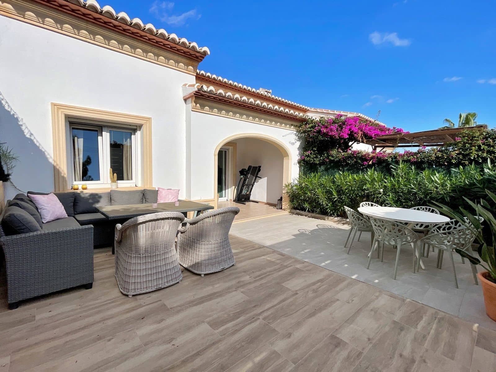 2 bedroom Villa for sale in Benitachell / Benitatxell with pool garage - € 289,000 (Ref: 9402414)