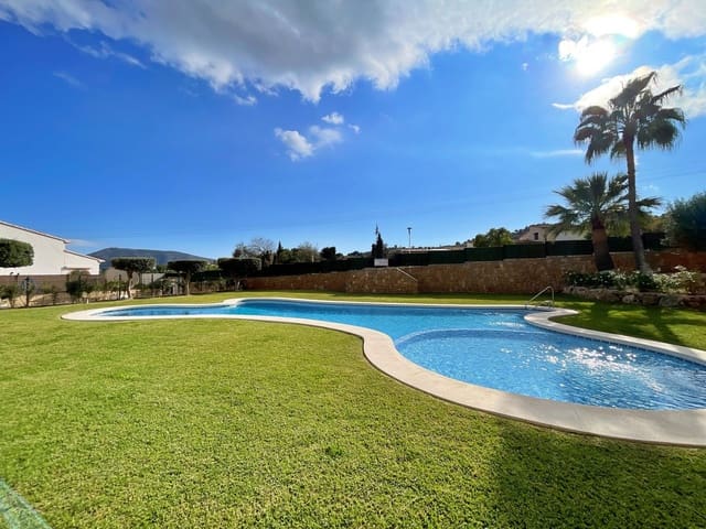 2 bedroom Villa for sale in Benitachell / Benitatxell with pool garage - € 289,000 (Ref: 9402414)