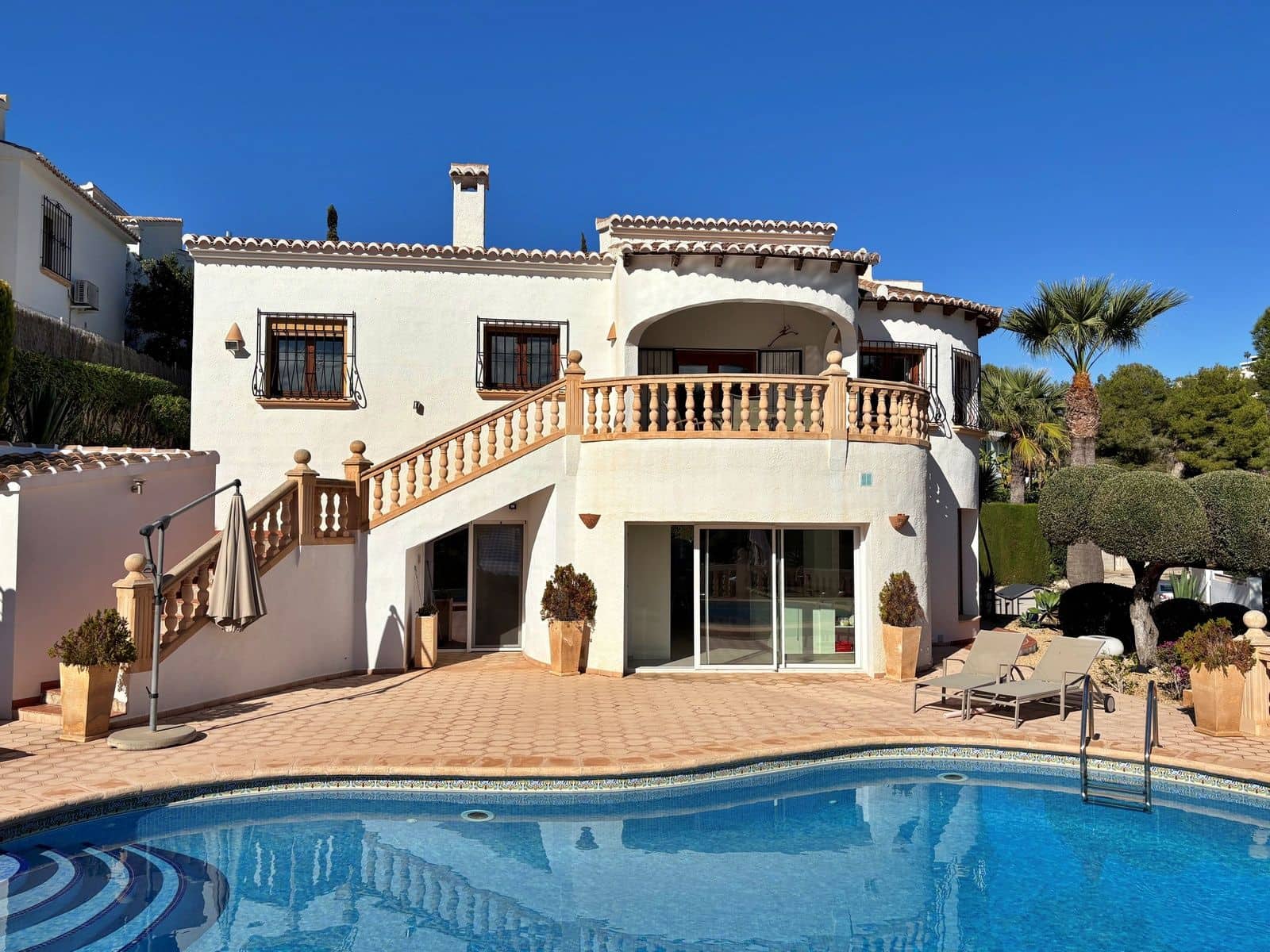 4 chambre Villa/Maison à vendre à Moraira avec piscine garage - 795 000 € (Ref: 9402415)