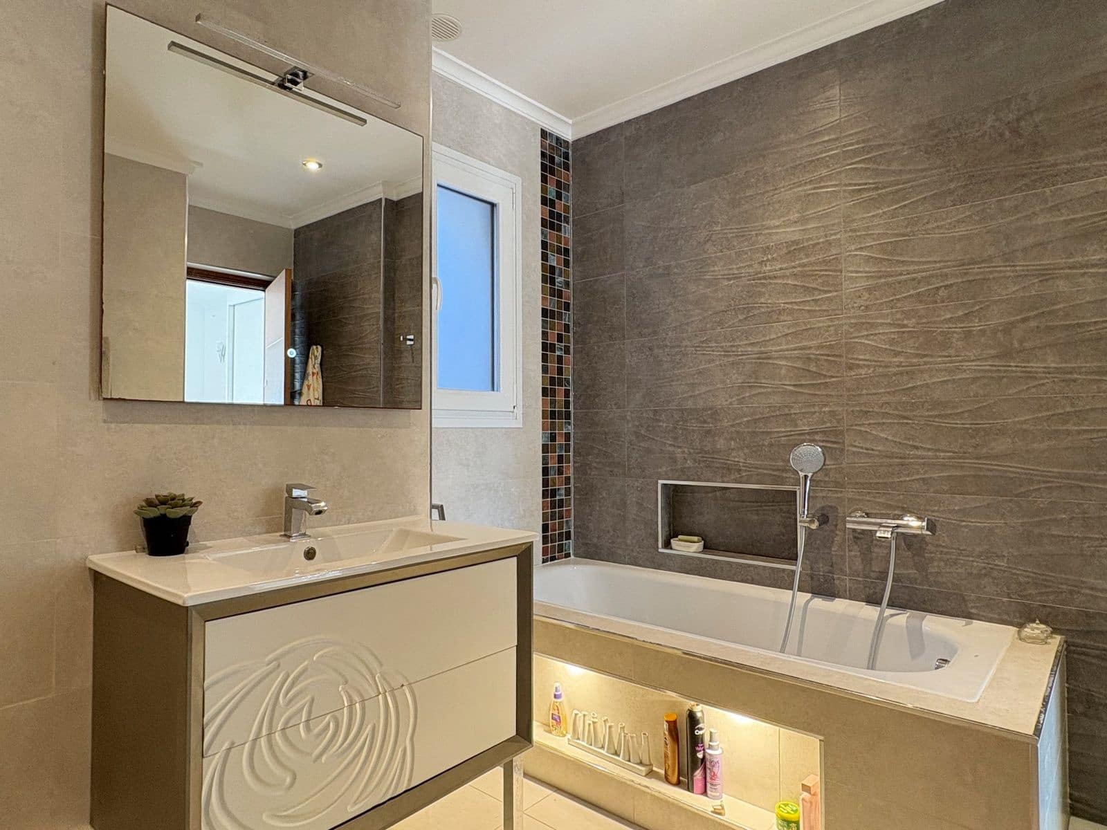 4 chambre Villa/Maison à vendre à Moraira avec piscine garage - 795 000 € (Ref: 9402415)