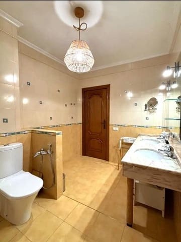 Chalet de 5 habitaciones en Ciudad Quesada, Rojales en venta con piscina garaje - 630.000 € (Ref: 9402505)