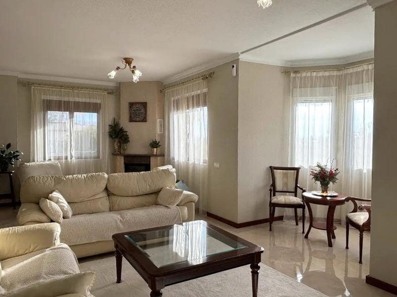 Chalet de 5 habitaciones en Ciudad Quesada en venta con piscina garaje - 630.000 € (Ref: 9402505)