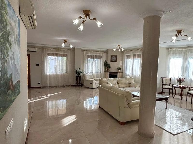 Chalet de 5 habitaciones en Ciudad Quesada en venta con piscina garaje - 630.000 € (Ref: 9402505)