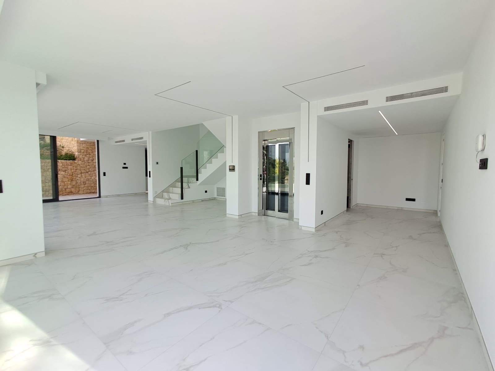 5 Zimmer Villa zu verkaufen in Altea mit Pool Garage - 2.350.000 € (Ref: 9410071)