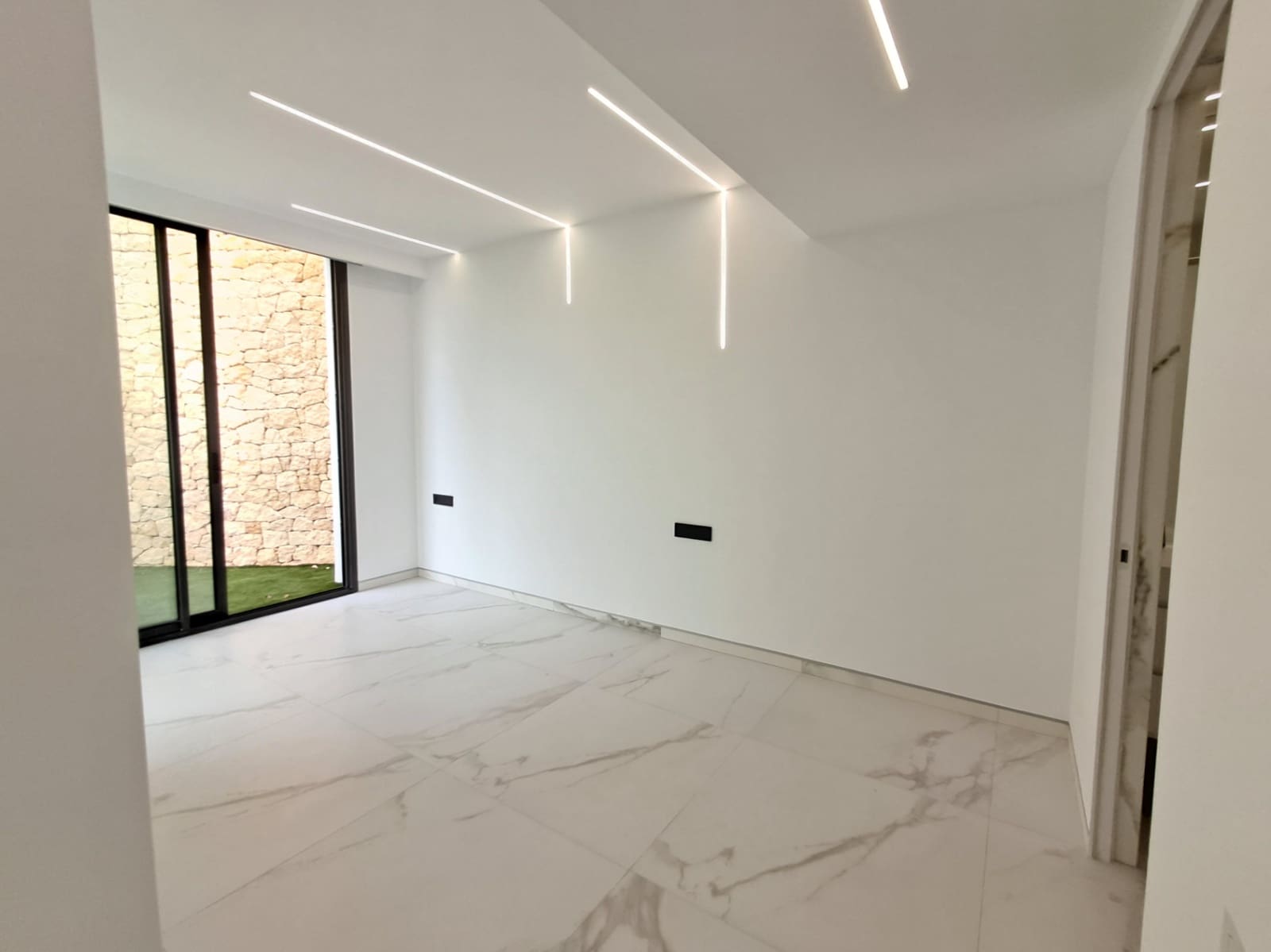 5 Zimmer Villa zu verkaufen in Altea mit Pool Garage - 2.350.000 € (Ref: 9410071)